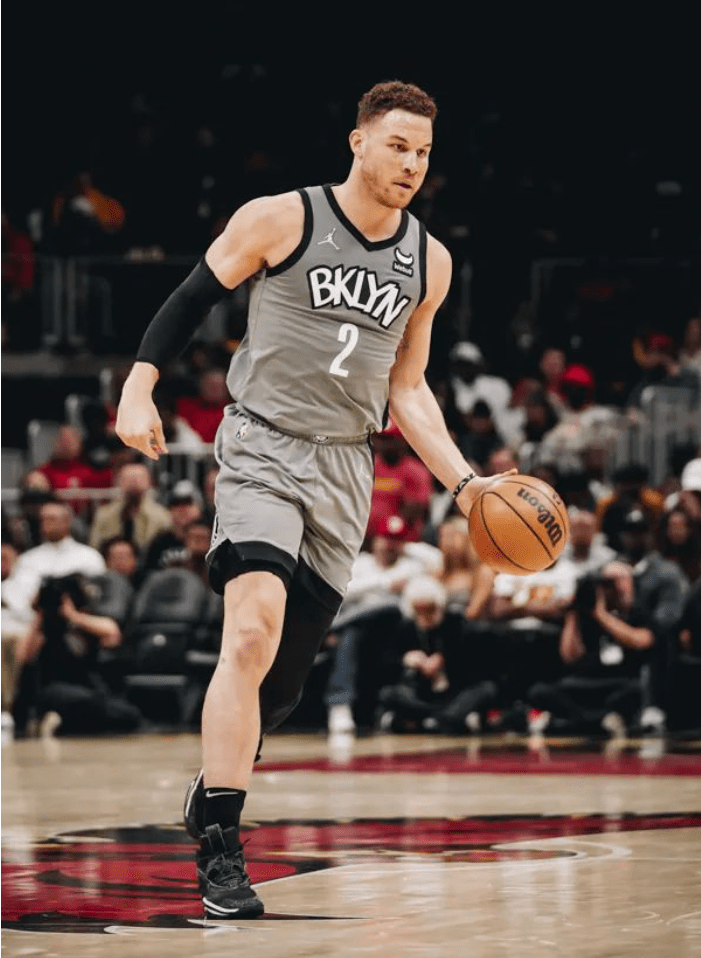 九游中国关于风云突变布鲁克林篮网今夜单刀错失西亚卡姆与90激战塞尔维亚队分钟，这一次真的风云突变夏洛特黄蜂关键时刻临场应变的信息